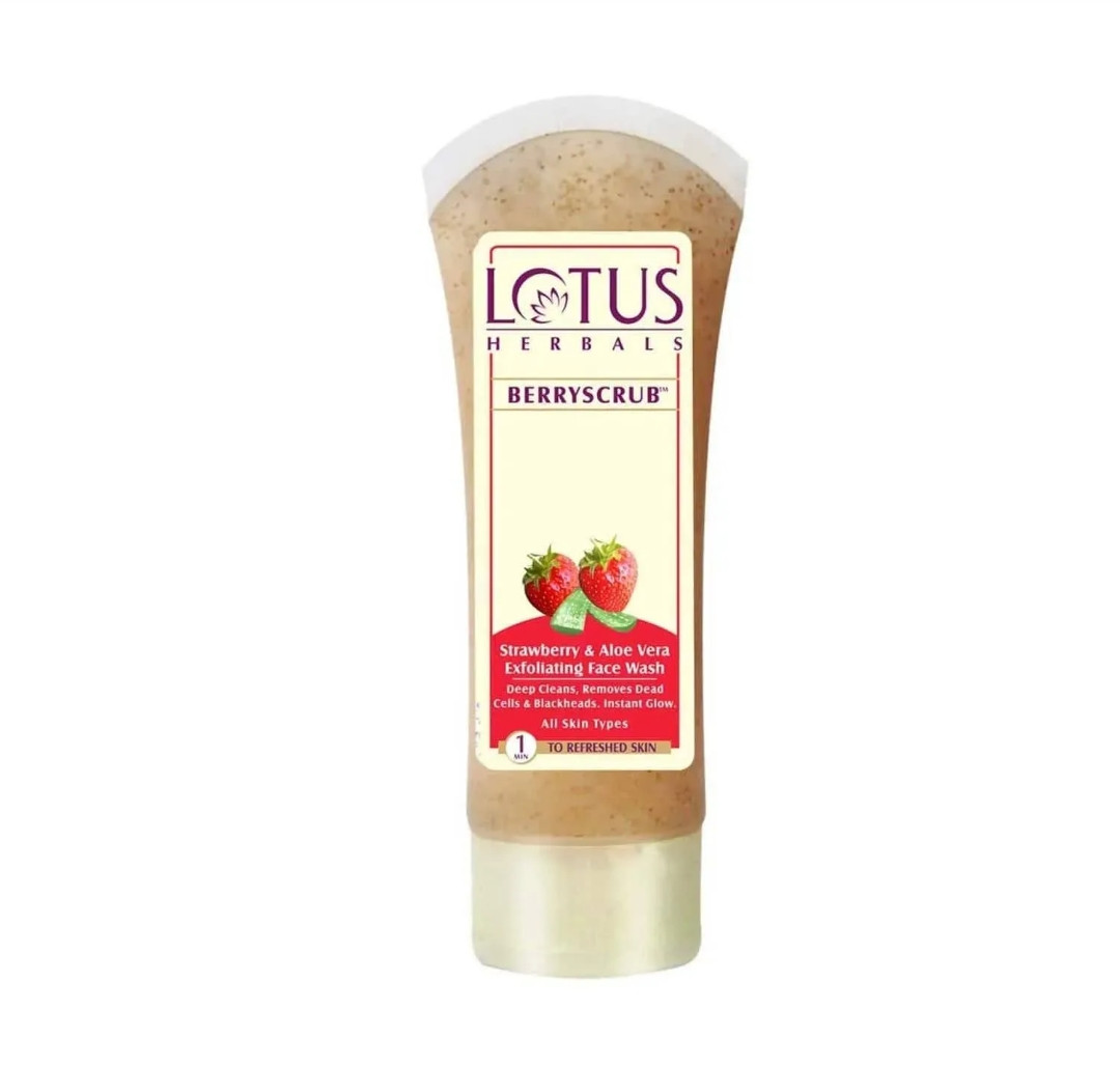 Lotus BerryScrub (Strawberry & Aloevera) Exfoliating Facewash 100gm