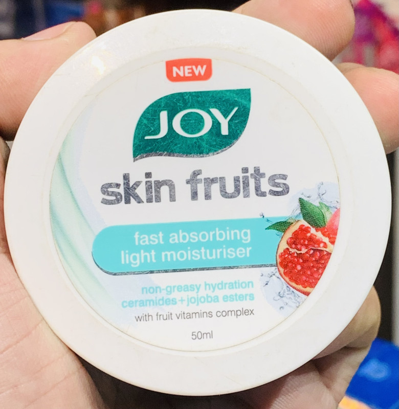 Joy Skin Fruits Fast Absorbing Light Moisturiser