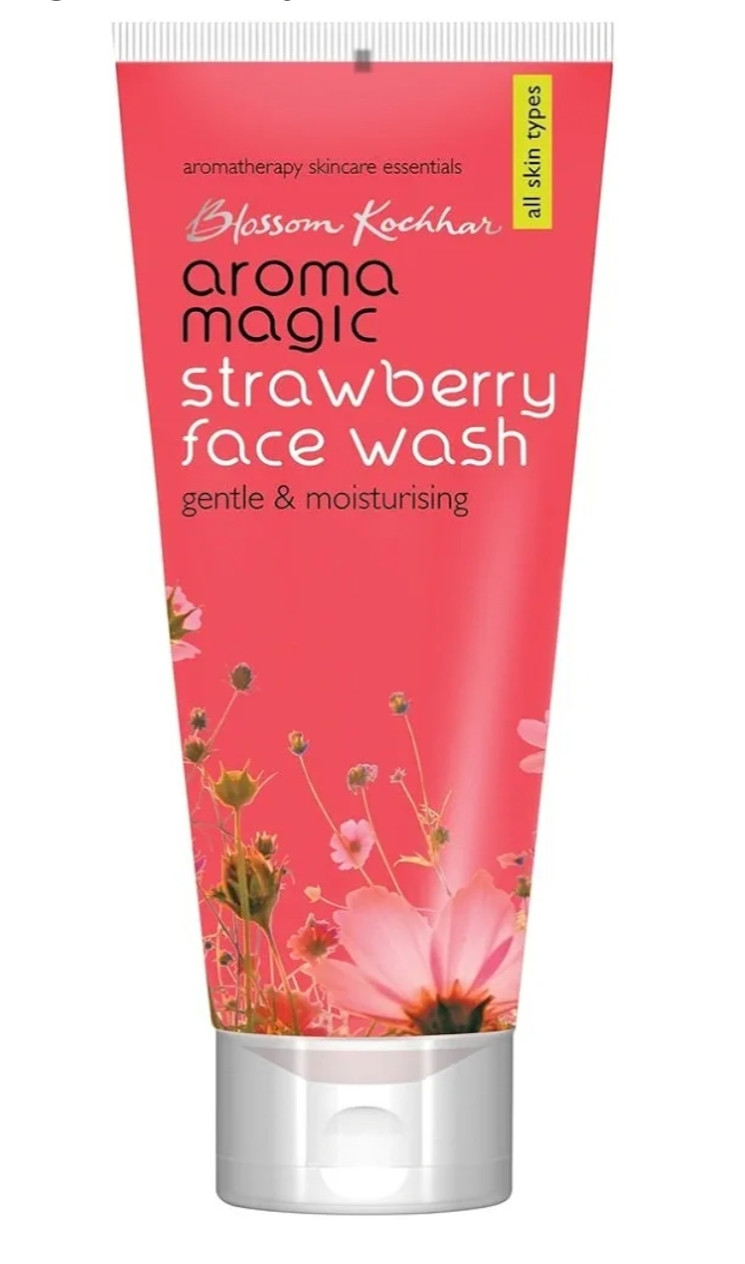 Aroma Magic Strawberry Facewash, 100ml